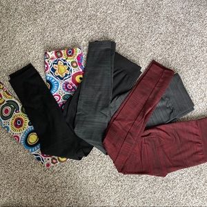 Lot of four pairs of leggings